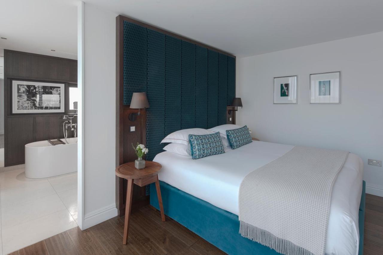 Cheval The Edinburgh Grand Aparthotel Eksteriør bilde A bedroom at the hotel
