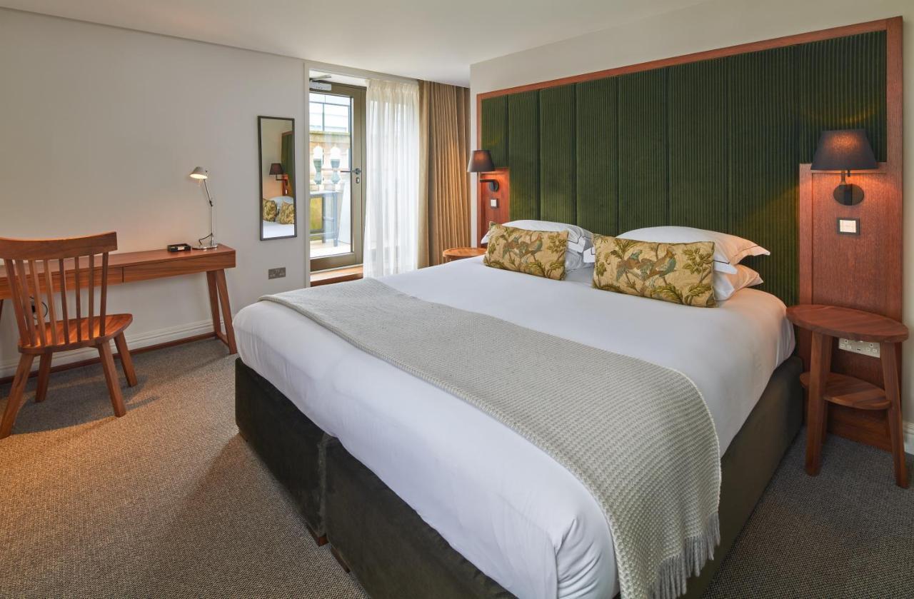 Cheval The Edinburgh Grand Aparthotel Eksteriør bilde A room at the hotel