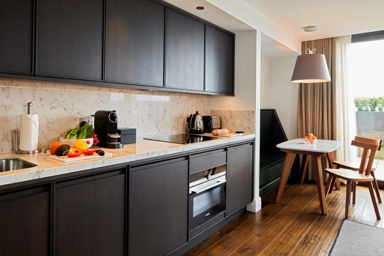 Cheval The Edinburgh Grand Aparthotel Eksteriør bilde Kitchen