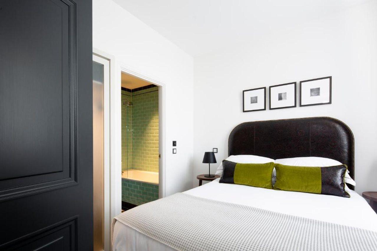 Cheval The Edinburgh Grand Aparthotel Eksteriør bilde A bedroom at the hotel