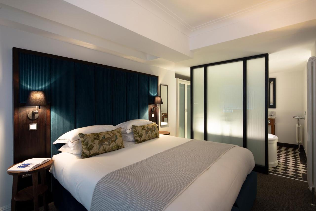 Cheval The Edinburgh Grand Aparthotel Eksteriør bilde A bedroom at the hotel